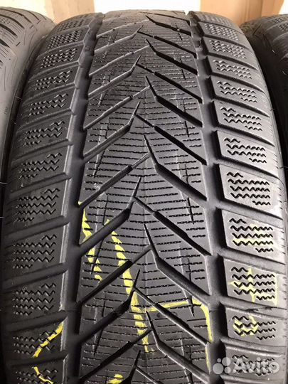 Vredestein Wintrac Xtreme S 225/45 R18 95Y