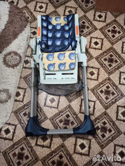 Стульчик для кормления chicco