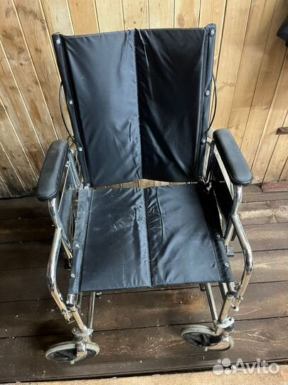 Инвалидная коляска. Новая