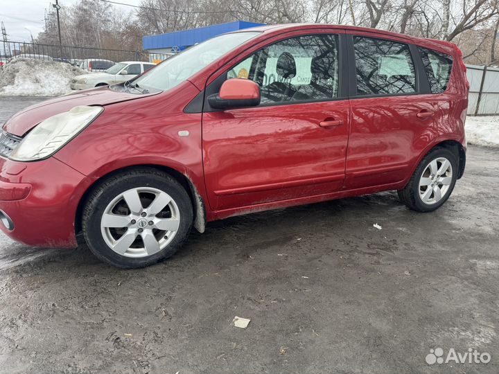Nissan Note 1.6 AT, 2007, 270 000 км