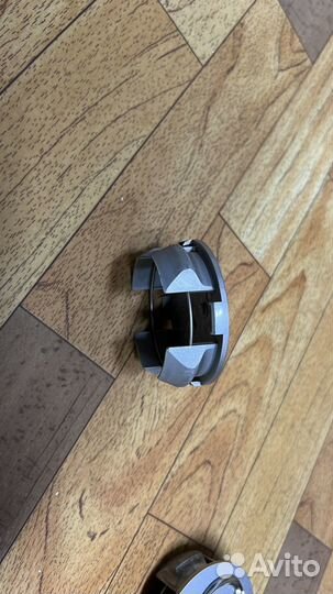 Оригинальный колпачки колесных дисков Лексус