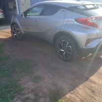 Toyota C-HR 1.2 CVT, 2017, 100 612 км, с пробегом, цена 2 020 000 руб.