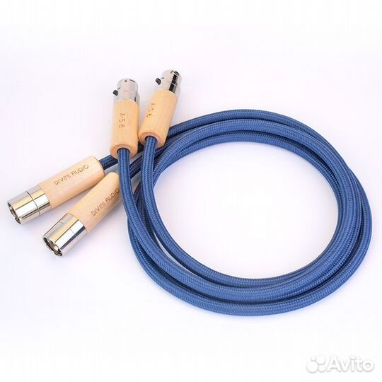 Divini Audio X-S8 7N OCC Cable XLR 1.5 метра