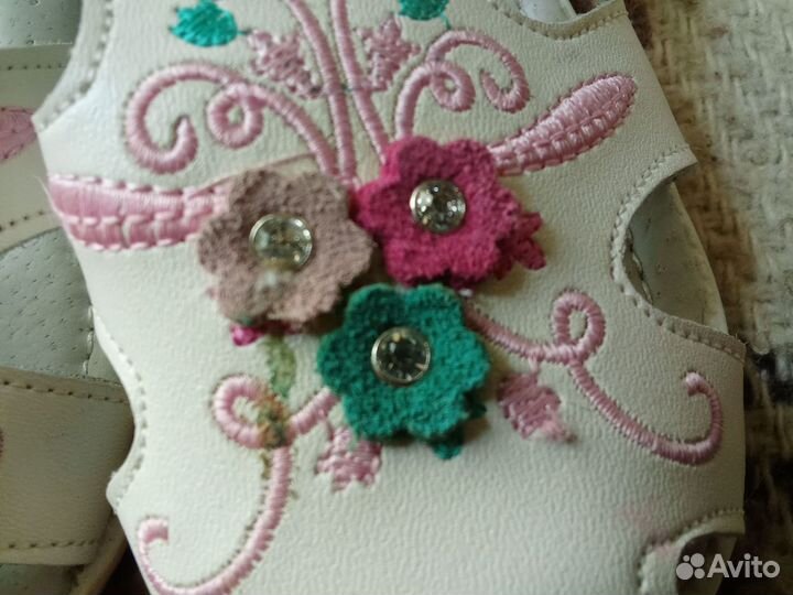 Сандалии для девочки 25 размер