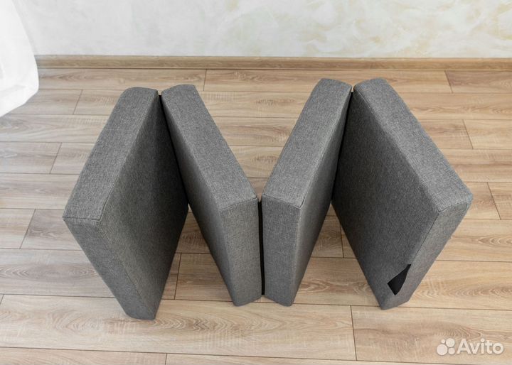 Бескаркасное кресло