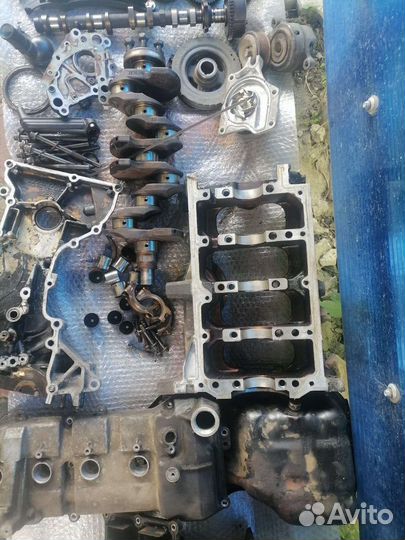 Двигатель в разборе Mazda 3 1,6 z6