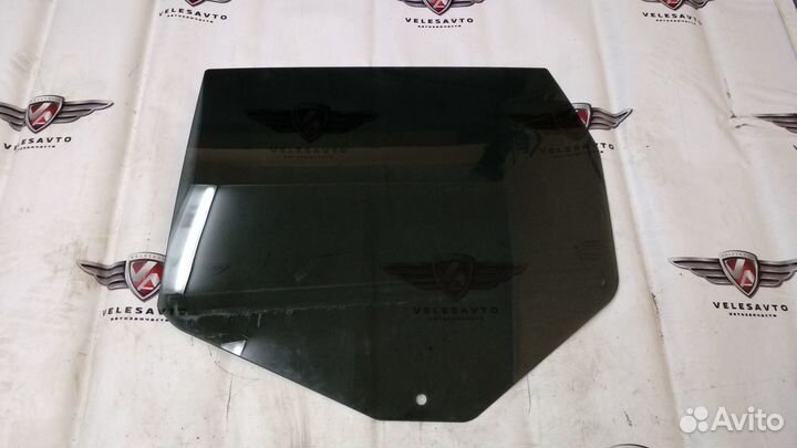 Стекло двери Jeep Grand Cherokee 2010-2021 г