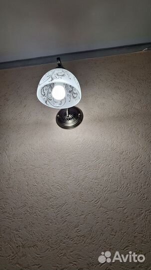 Настенный светильник бра