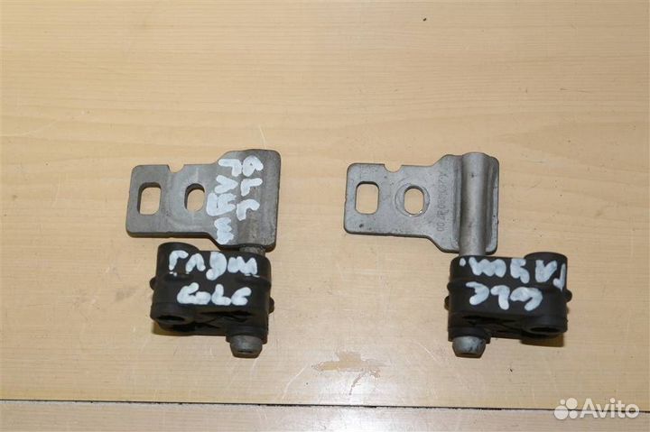 Кронштейн глушителя Mercedes-Benz GLC-Класс X253