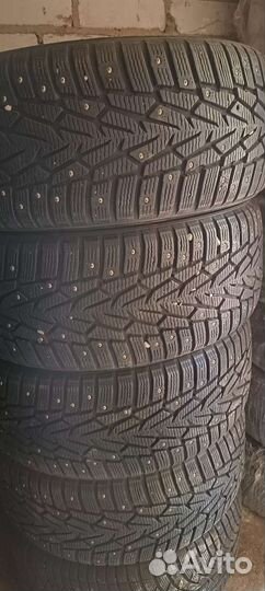 Nokian Tyres Hakkapeliitta 7 235/50 R18