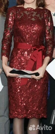 Вечернее платье красное
