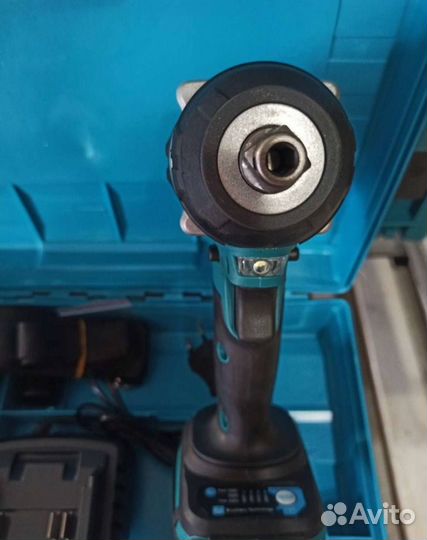 Аккумуляторный гайковерт Makita 350 Нм (Арт.36416)