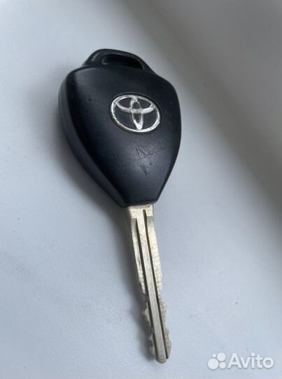 Ключ Toyota