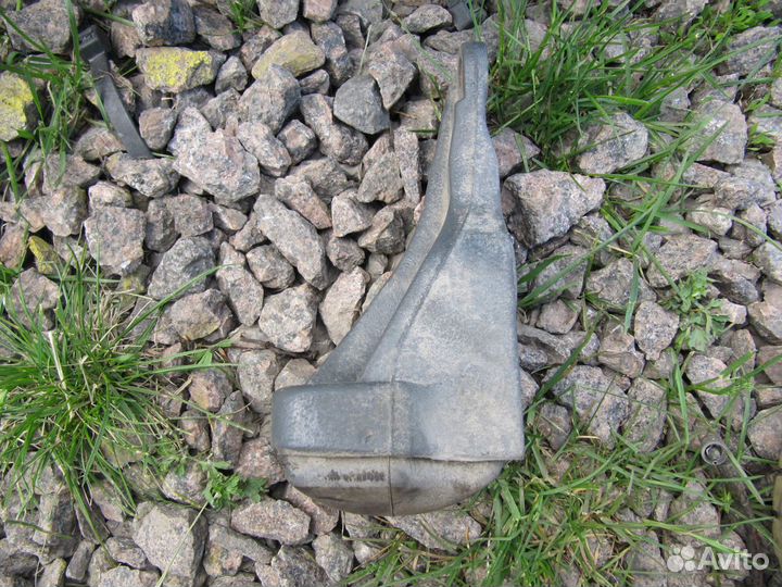 Отбойник Mercedes Benz Actros MP3