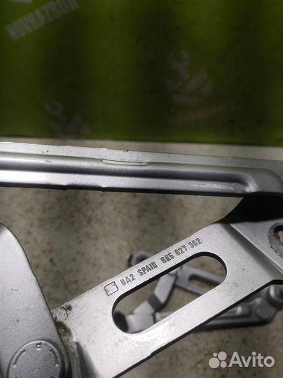 Петля крышки багажника Сеат Кордоба