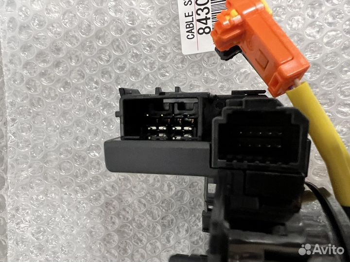 Шлейф подрулевой на Toyota Camry 6 V40