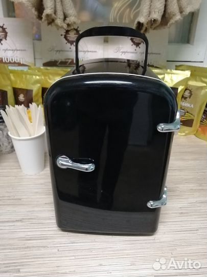 Мини - холодильник. Холодильник для молока