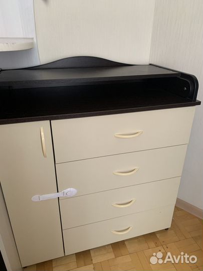 Пеленальный столик комод