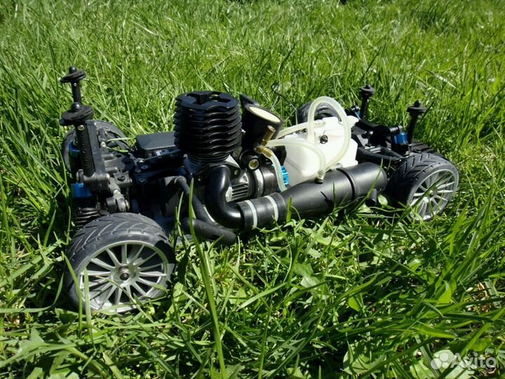 Радиоуправляемая модель Mersedes C-class 1:10