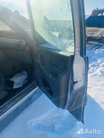 Двери на Citroen Xsara-Picasso 2000г 1.7