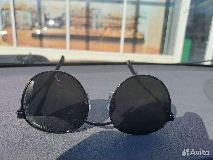 Солнцезащитные очки унисекс polaroid