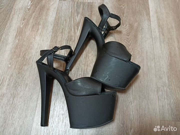 Продам туфли pleaser, б/у, 3-ки, размер 39