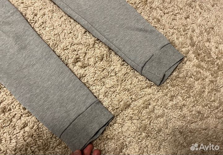 Штаны Nike Tech Fleece