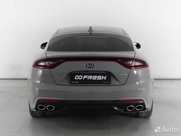 Kia Stinger 2.0 AT, 2018, 104 878 км
