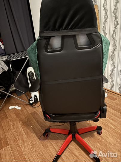 Компьютерное кресло