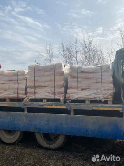 Цемент в мешках