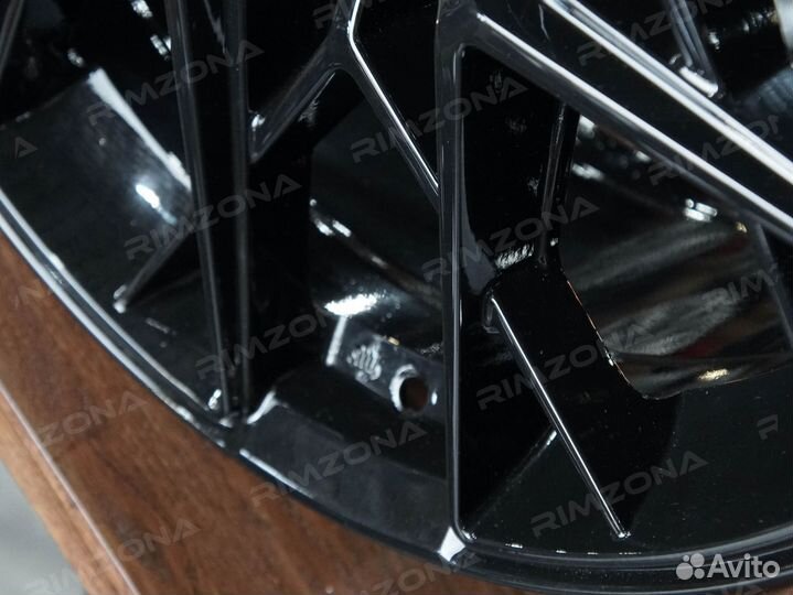 Литые диски HRE R19 для Lexus