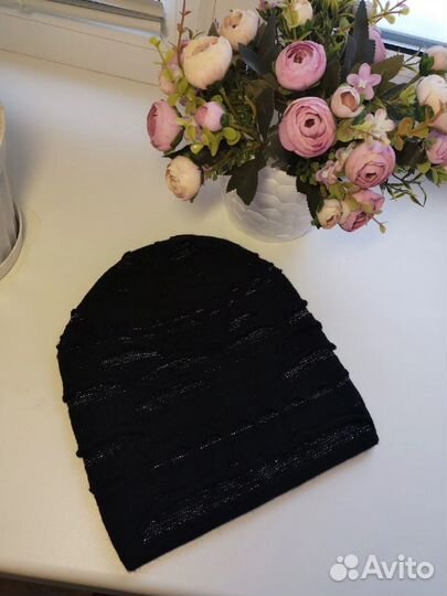 Шапка женская вязаная