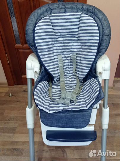 Стульчик для кормления joie