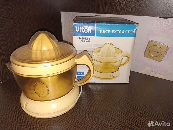 Соковыжималка для цитрусовых новая Vitek