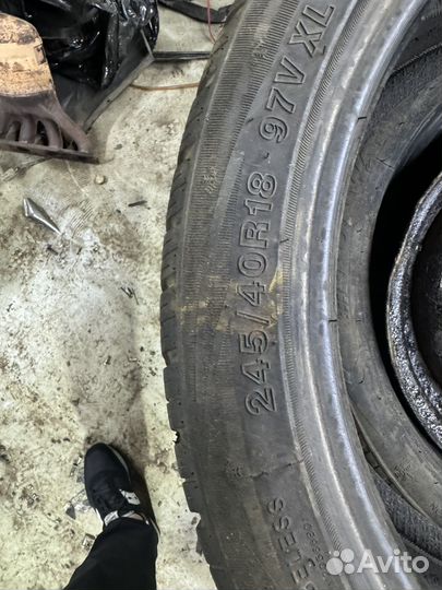 Зимняя резина r18 245/40/18