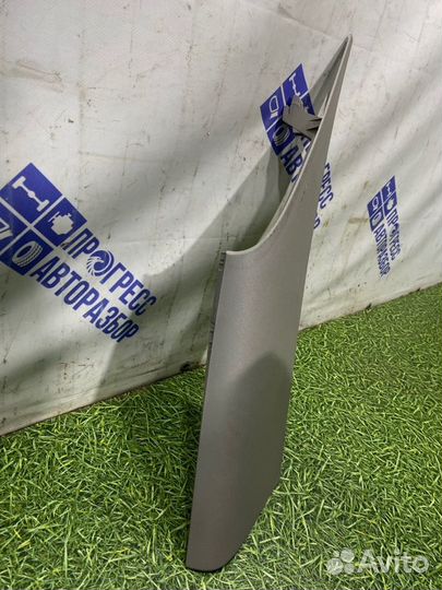 Обшивка стойки задняя левая Volvo S40 седан 2.4