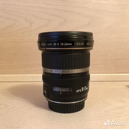 Canon EF-S 10-22 f/3.5-4.5 + бленда и UV фильтр