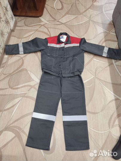 Костюм рабочий