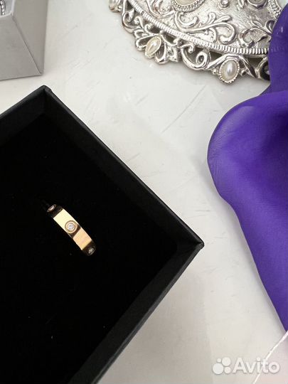 Золотое кольцо cartier