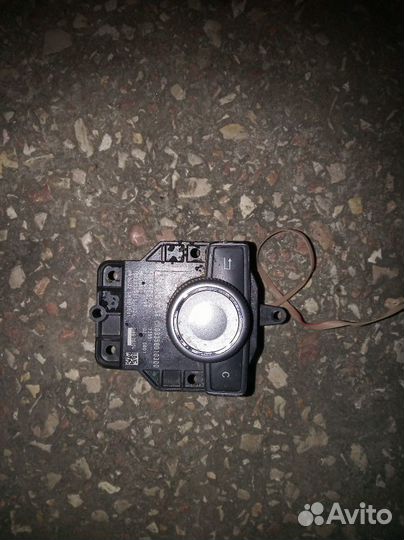 Мерседес w204 джойстик управления магнитолой