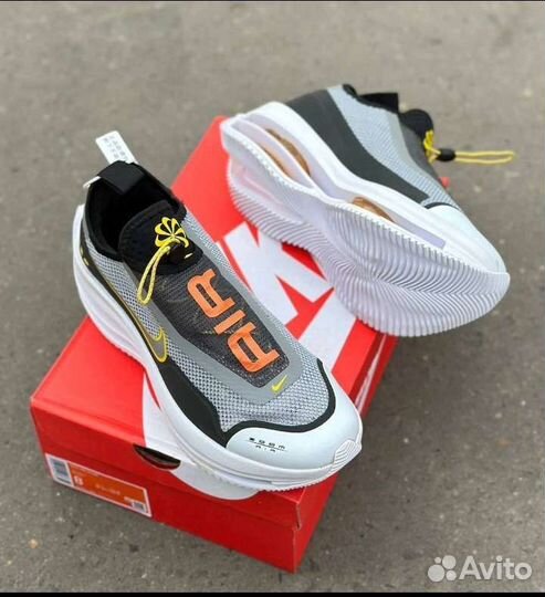 Кроссовки nike