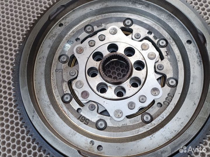 Маховик DQ500 06J105266AQ в идеале