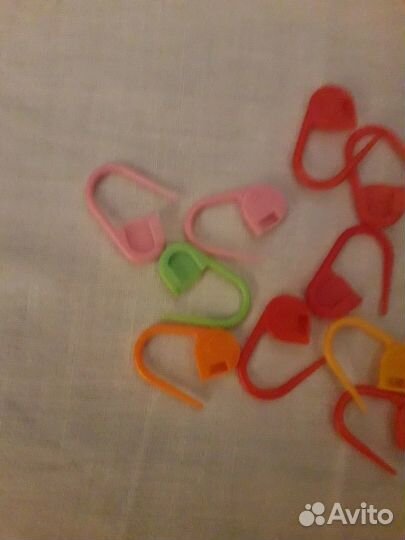 Спицы для вязания, линейка, маркеры