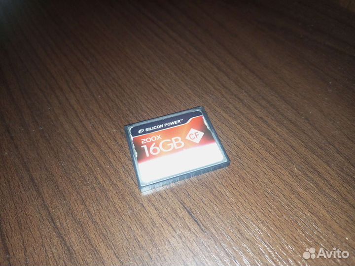 Nikon d700 с объективом