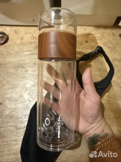 Дорожная бутылка со стаканчиком в чехле(стекло)