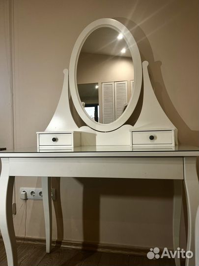 Туалетный столик бу