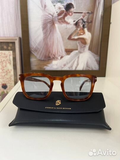 Солнцезащитные очки david beckham модель 7076