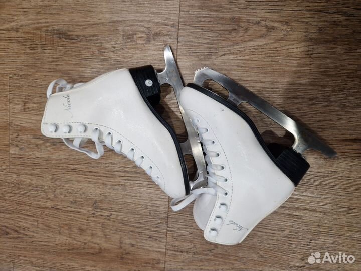 Коньки фигурные 31 размер