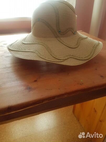 Шляпы пляжные новые