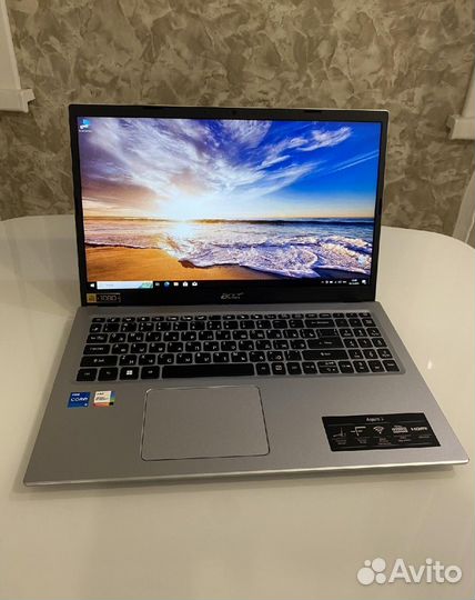 Новый с чеком бук Acer 15.6